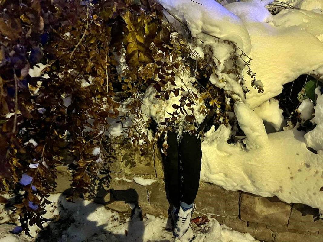 Polisi alarma geçiren cinayet ihbarındaki gerçek şaşkına çevirdi! Sinir krizi geçirip ortalığı birbirine kattı 2